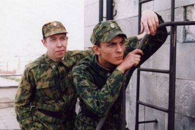 Служба в армии кадр из фильма &quotСолдаты&quot (16+)