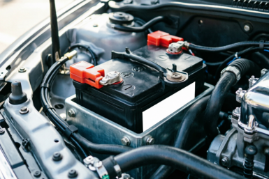 5 простых шагов — и аккумулятор автомобиля "пашет" дольше 10 лет: советы автопрофи