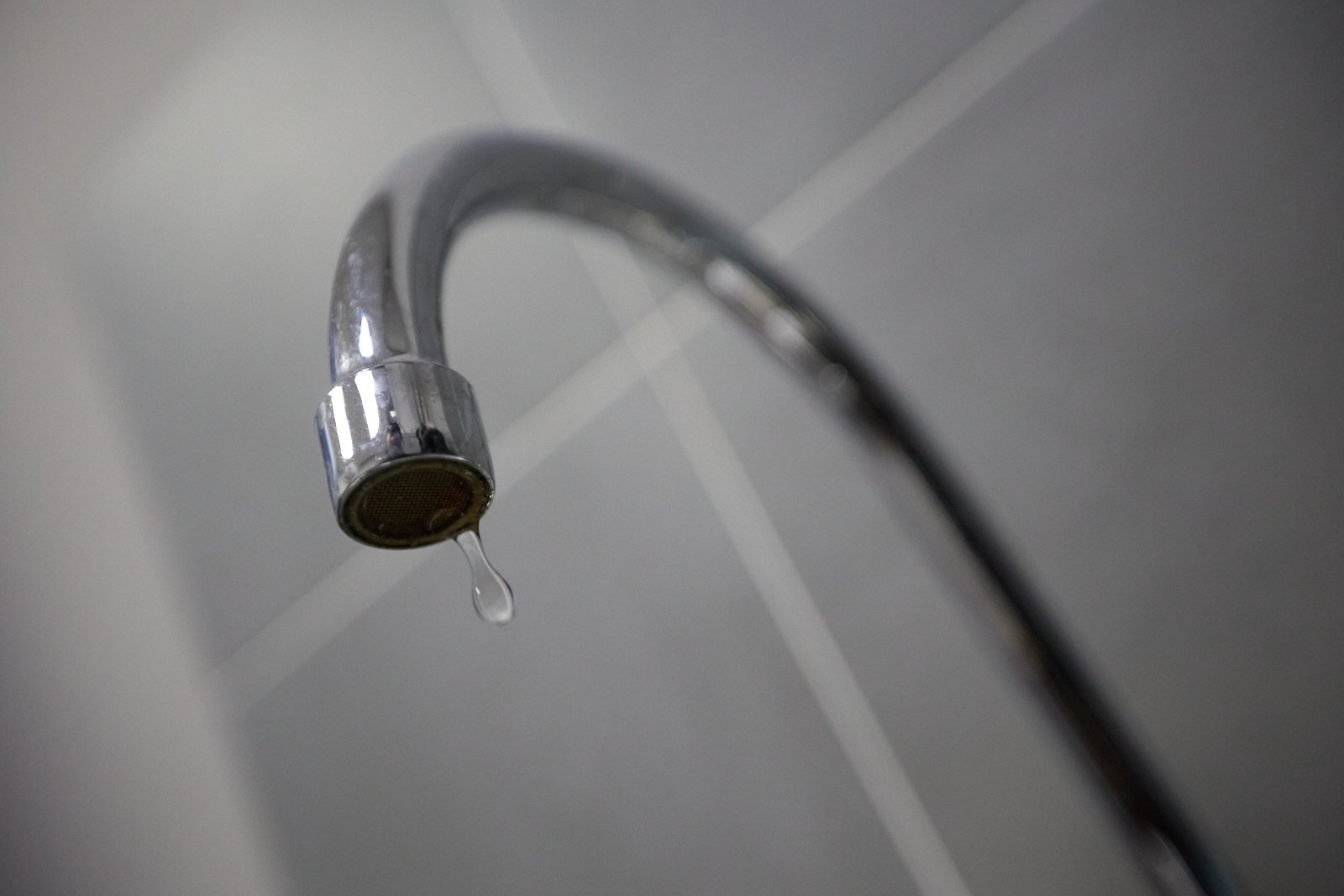 Водой обеспечат за счет средств, конфискованных у олигархов Дмитрий Осипчук, ИА PrimaMedia.ru
